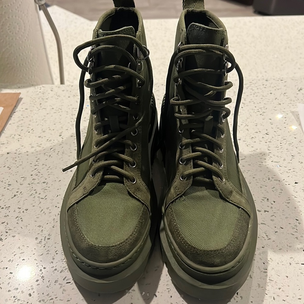 Olive lace-up boots NIB!